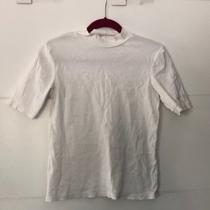 Uniqlo mock neck tee